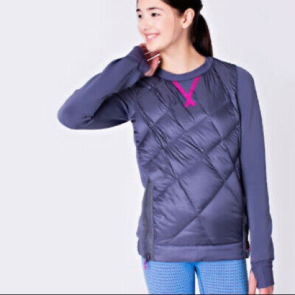 IVIVVA PRACTICE MAKES puffect Crew Down Pullover